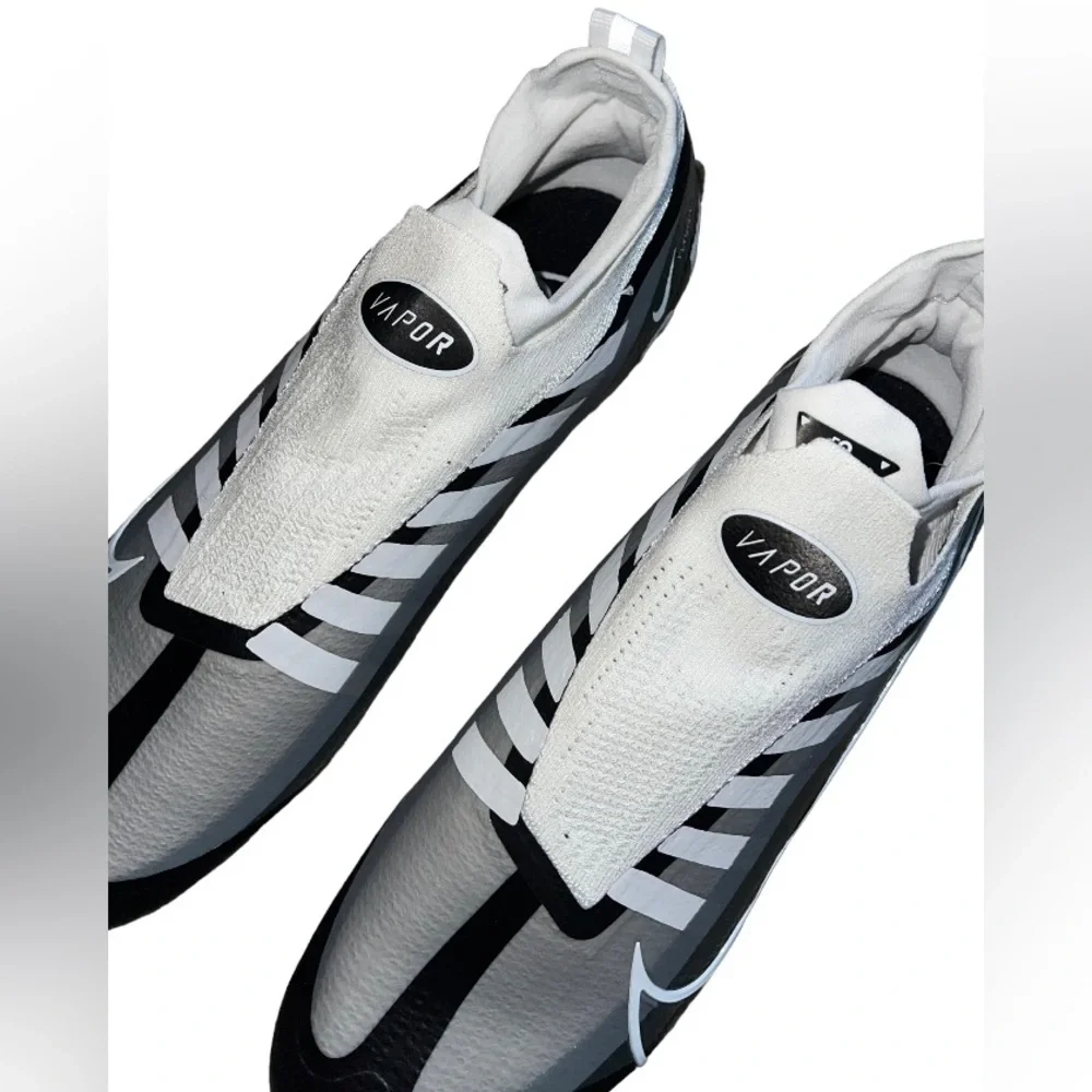 NEW Nike Vapor Edge Elite 360 Flyknit Men's Football Cleats